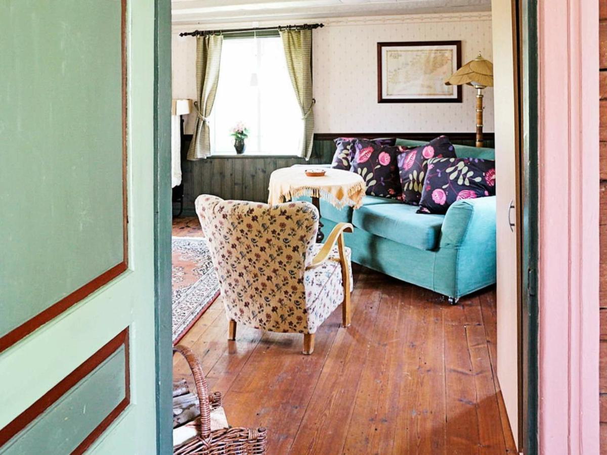 4 Person Holiday Home In Ankarsrum Hult  Chambre photo